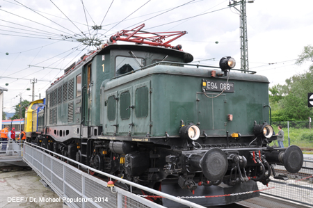 foto bild image picture lokomotive E94 bzw. 1020 Krokodil Krokodiltreffen Freilassing DEEF Dr. Michael Populorum