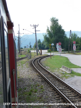 Bahnhof Ober Grafendorf - das rechte Gleis zweigt nach Mank ab ("Krumpe"). Die Mariazellerbahn. Foto DEEF - Dokumentationszentrum f�r Europ�ische Eisenbahnforschung. Dr. Michael Populorum