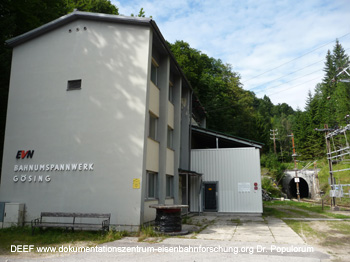 Unterwerk G�sing direkt neben dem s�dlichen Tunnelportal des G�singtunnels. Die Mariazellerbahn. Foto DEEF - Dokumentationszentrum f�r Europ�ische Eisenbahnforschung. Dr. Michael Populorum