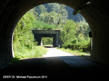 Brennerbahn historische Strecke Kardaun, Völsersteg, Atzwang, Kastelruth, Waidbruck. DEEF / Dr. Michael Populorum 2011