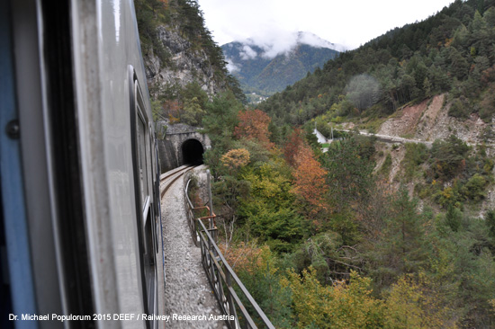 eisenbahn belluno ponte nelle alpi longarone calalzo bild foto picture