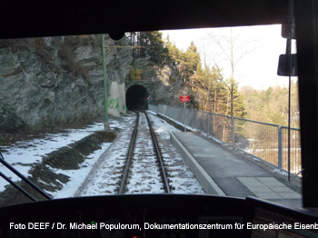 Exkursion Innsbrucker Mittelgebirgsbahn. Eine Fahrt mit dem Igler zum Patscherkofel. DEEF / Dr. Michael Populorum
