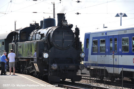 Nordbahn 175 Jahre Eisenbahn für Österreich Dampfsonderzug Wien Deutsch Wagram zum Spargelfest 2012. DEEF / Dr. Michael Populorum