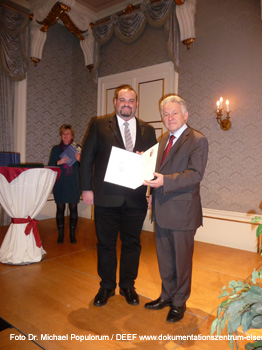 Ernennung von Dr. Elmar Oberegger zum wiss. Konsulenten 2010. Foto DEFF / Dr. Populorum