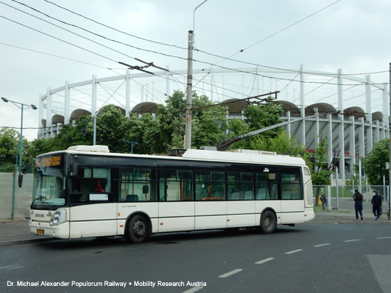 obus oberleitungsbus trolleybus bukarest rum�nien foto bild picture image