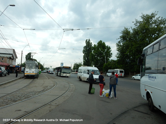strassenbahn bukarest foto bild
