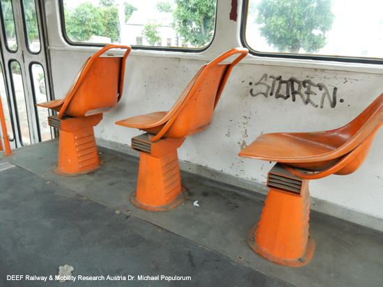 strassenbahn bukarest foto bild