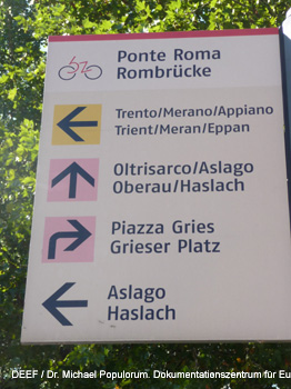 Eisenbahnarchologische Wanderung auf der ehemaligen beretscherbahn von Bozen ber Sigmundskron und Eppan nach Kaltern. DEEF / Dr. Michael Populorum