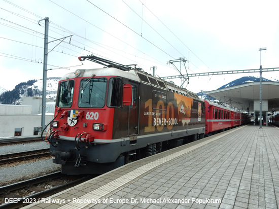 Surselvalinie Oberländerlinie Rhätische Bahn Lokomotive Ge 4/4 Eisenbahn Schweiz Graubünden Disentis Mustér