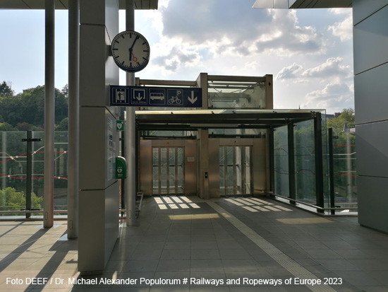 Aufzug Luxemburg Bahnhof Pfaffenthal-Kirchberg Pfaffenthal Lift Elevator Alzette