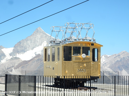 Gornegratbahn Lokdenkmal Foto Bild Wallis Schweiz Zermatt