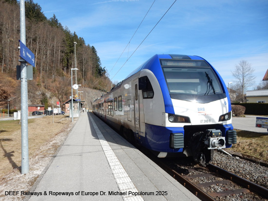 BRB Triebwagen Eisenbahnstrecke Traunstein Siegsdorf Ruhpolding Eisenbahn Bayern