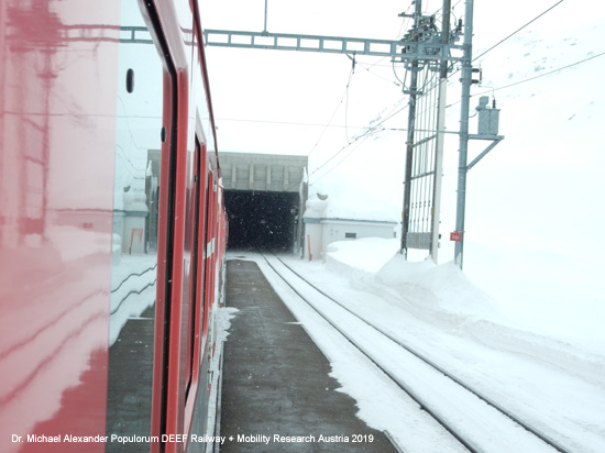 Furka Oberalp Bahn Matterhorn Gotthard Bahn MGB Eisenbahn Schweiz Glacier Express