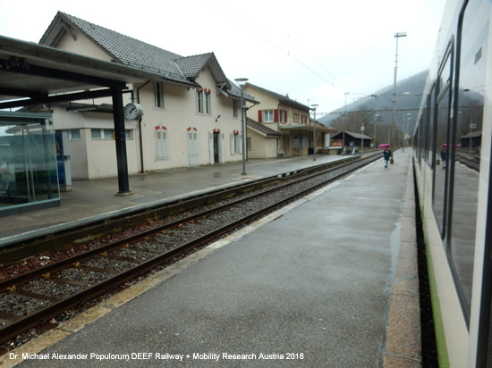 Eisenbahnstrecke Neuchâtel - La Chaux-de-Fonds - Le Locle Eisenbahn Schweiz