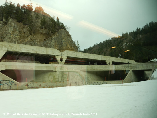 Eisenbahnstrecke Neuchâtel - La Chaux-de-Fonds - Le Locle Eisenbahn Schweiz