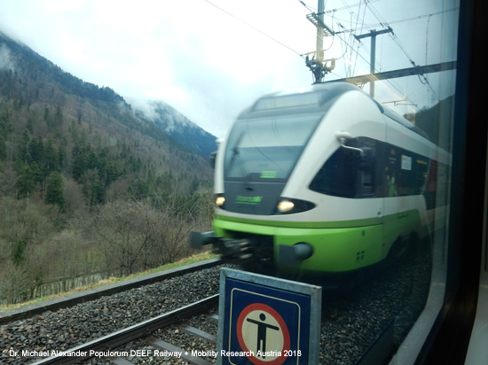 Bahnstrecke Neuenburg - Travers - Buttes - Pontarlier Linie Val-de-Travers Franco-Suisse-Linie Eisenbahn Schweiz