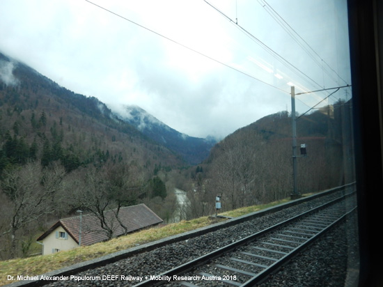 Bahnstrecke Neuenburg - Travers - Buttes - Pontarlier Linie Val-de-Travers Franco-Suisse-Linie Eisenbahn Schweiz