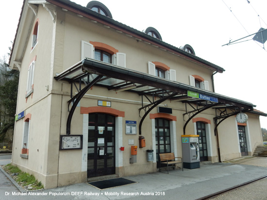 Bahnstrecke Neuenburg - Travers - Buttes - Pontarlier Linie Val-de-Travers Franco-Suisse-Linie Eisenbahn Schweiz