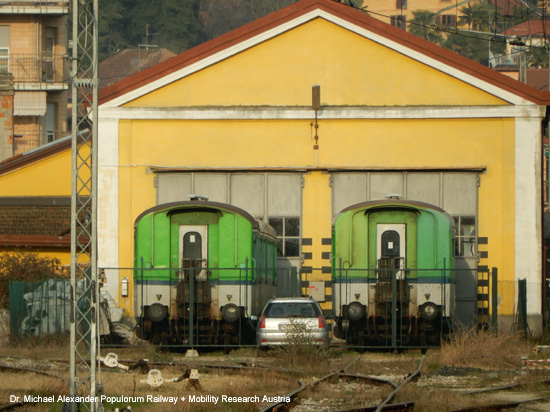 Eisenbahnstrecke Cadenazzo Luino Eisenbahn Schweiz Italien Tessin