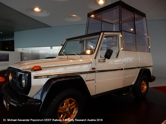 Mercedes-Benz Museum Stuttgart Automobilmuseum Verkehrsmuseum Deutschland