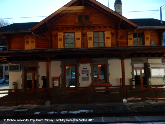 Mont Blanc-Express Martigny-Châtelard-Bahn MC Chemin de fer Martigny–Châtelard Eisenbahn Wallis Schweiz Frankreich