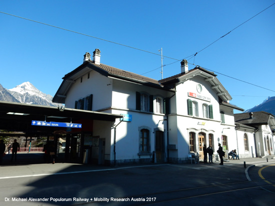 Mont Blanc-Express Martigny-Châtelard-Bahn MC Chemin de fer Martigny–Châtelard Eisenbahn Wallis Schweiz Frankreich