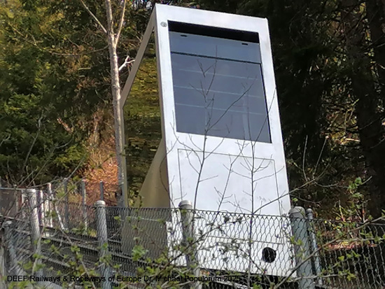 Standseilbahn Flims Waldhaus Caumasee Schrägaufzug Schräglift Graubünden Schweiz