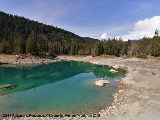 Standseilbahn Flims Waldhaus Caumasee Schrägaufzug Schräglift Graubünden Schweiz