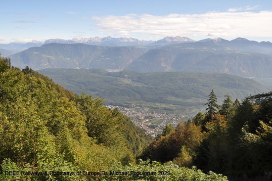 Mendelbahn Funicolare della Mendola Standseilbahn Kaltern Mendel Südtirol