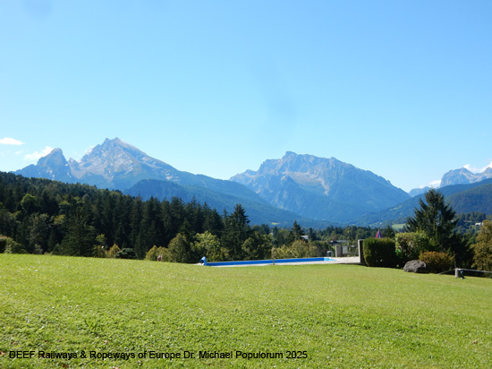 Salzbergwerk Berchtesgaden Stollenweg Stollen Bergbau Bayern Deutschland Watzmann