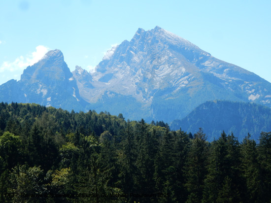 Salzbergwerk Berchtesgaden Stollenweg Stollen Bergbau Bayern Deutschland