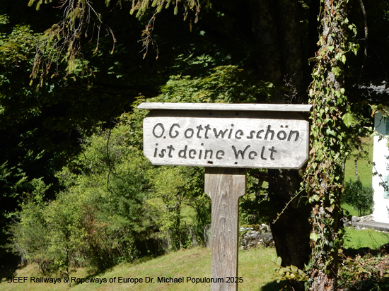 Salzbergwerk Berchtesgaden Stollenweg Stollen Bergbau Bayern Deutschland