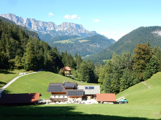 Salzbergwerk Berchtesgaden Stollenweg Stollen Bergbau Bayern Deutschland Untersberg