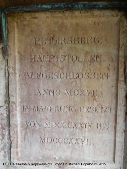 Salzbergwerk Berchtesgaden Stollenweg Stollen Bergbau Bayern Deutschland