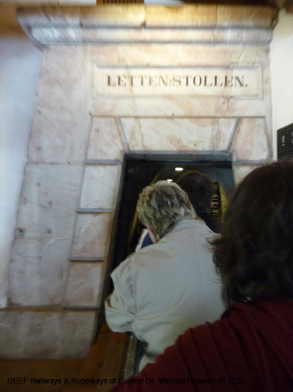 Salzbergwerk Berchtesgaden Grubenbahn Stollen Bayern