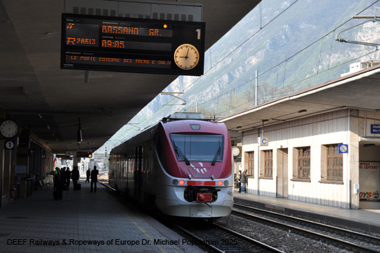 Valsuganabahn Eisenbahn Trient Bassano del Grappa Venedig Ferrovia Valsugana Trento Trentino Italien