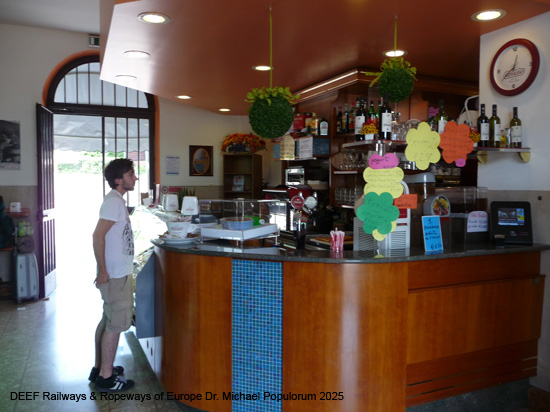 Valsuganabahn Eisenbahn Trient Bassano del Grappa Venedig Ferrovia Valsugana Trento Trentino Italien