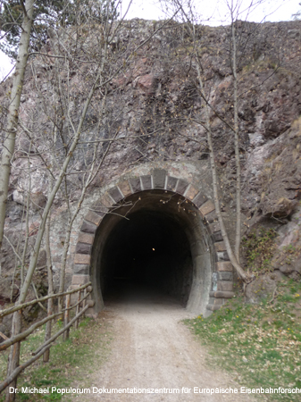 Fleimstalbahn Foto Cavalese Predazzo Trient Trento Eisenbahn Ferrovia