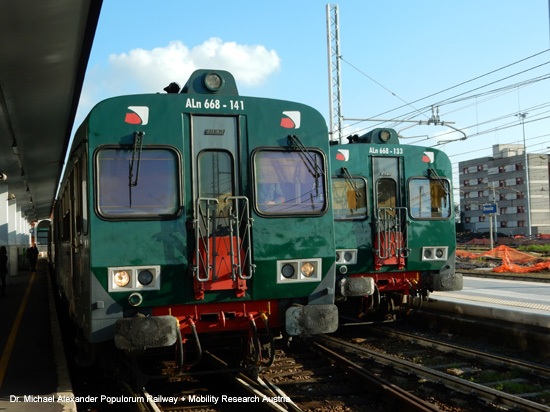 Iseobahn Eisenbahn Ferrovia Brescia Iseo Edolo Lombardia Italien