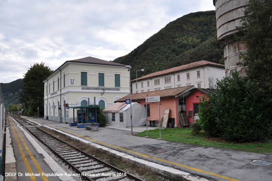 Eisenbahnstrecke Ferrovia Belluno - Feltre - Montebelluna- Treviso Italien