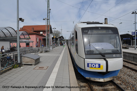BOB Bayrische Oberlandbahn BRB Eisenbahn Bayern Bahnhof Holzkirchen