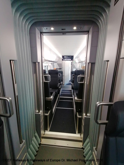 Westbahn Südbahnstrecke Stadler Smile Giruno Bussard Eisenbahn Österreich