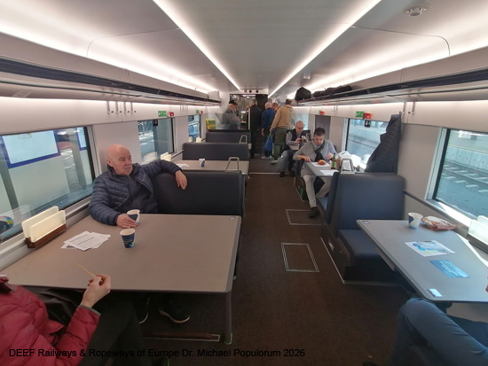 Westbahn Südbahnstrecke Stadler Smile Giruno Bussard Eisenbahn Österreich