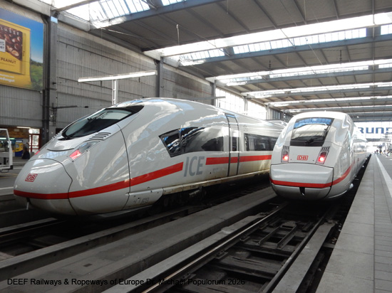 Bayerische Maximiliansbahn Eisenbahn München Rosenheim Bayern Deutschland