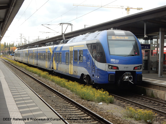 Bayerische Maximiliansbahn Eisenbahn München Rosenheim Bayern Deutschland