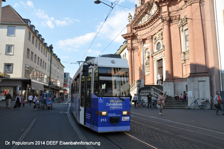 Straßenbahn Straba Würzburg Tram Bayern Deutschland