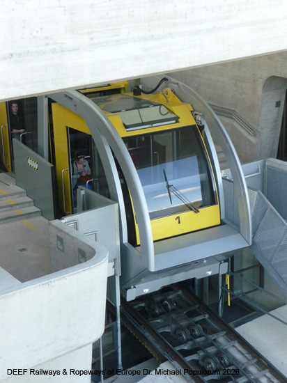 Hungerburgbahn Innsbruck Zaha Hadid Standseilbahn Österreich