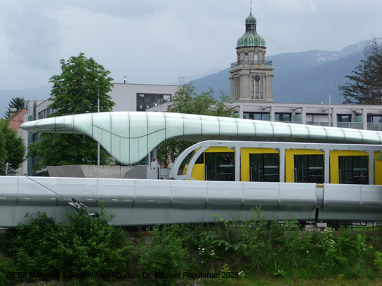 Hungerburgbahn Innsbruck Zaha Hadid Standseilbahn Österreich