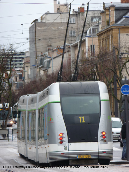 STAN Tramway sur pneumatiques Nancy Spurbus Straßenbahn Oberleitungsbus Frankreich