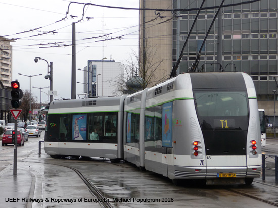 STAN Tramway sur pneumatiques Nancy Spurbus Straßenbahn Oberleitungsbus Frankreich